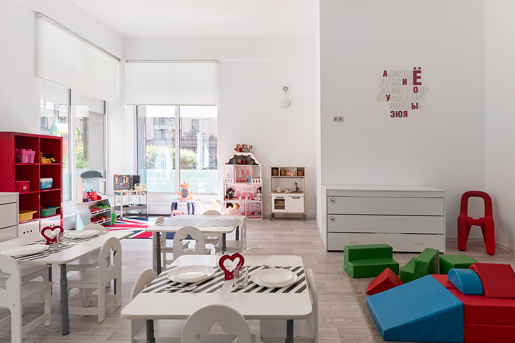 Интерьер и команда