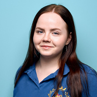 Юля, помощник группы Smiley